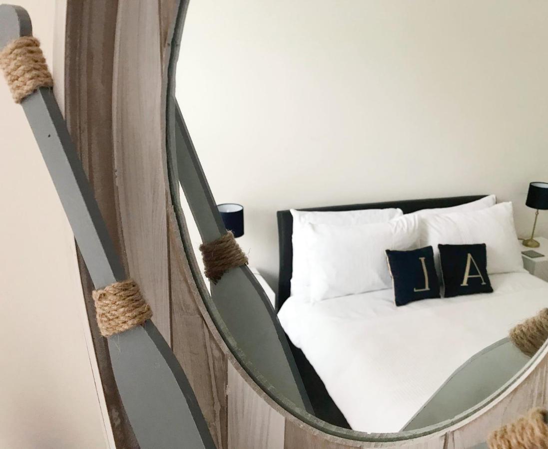 Sail Away. 1-Bed Apartment Close To The Beach Bournemouth Kültér fotó